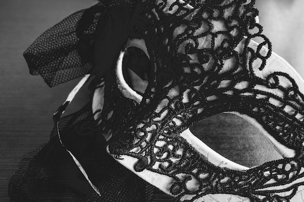 BDSM: A Beginner’s Introduction and Guide